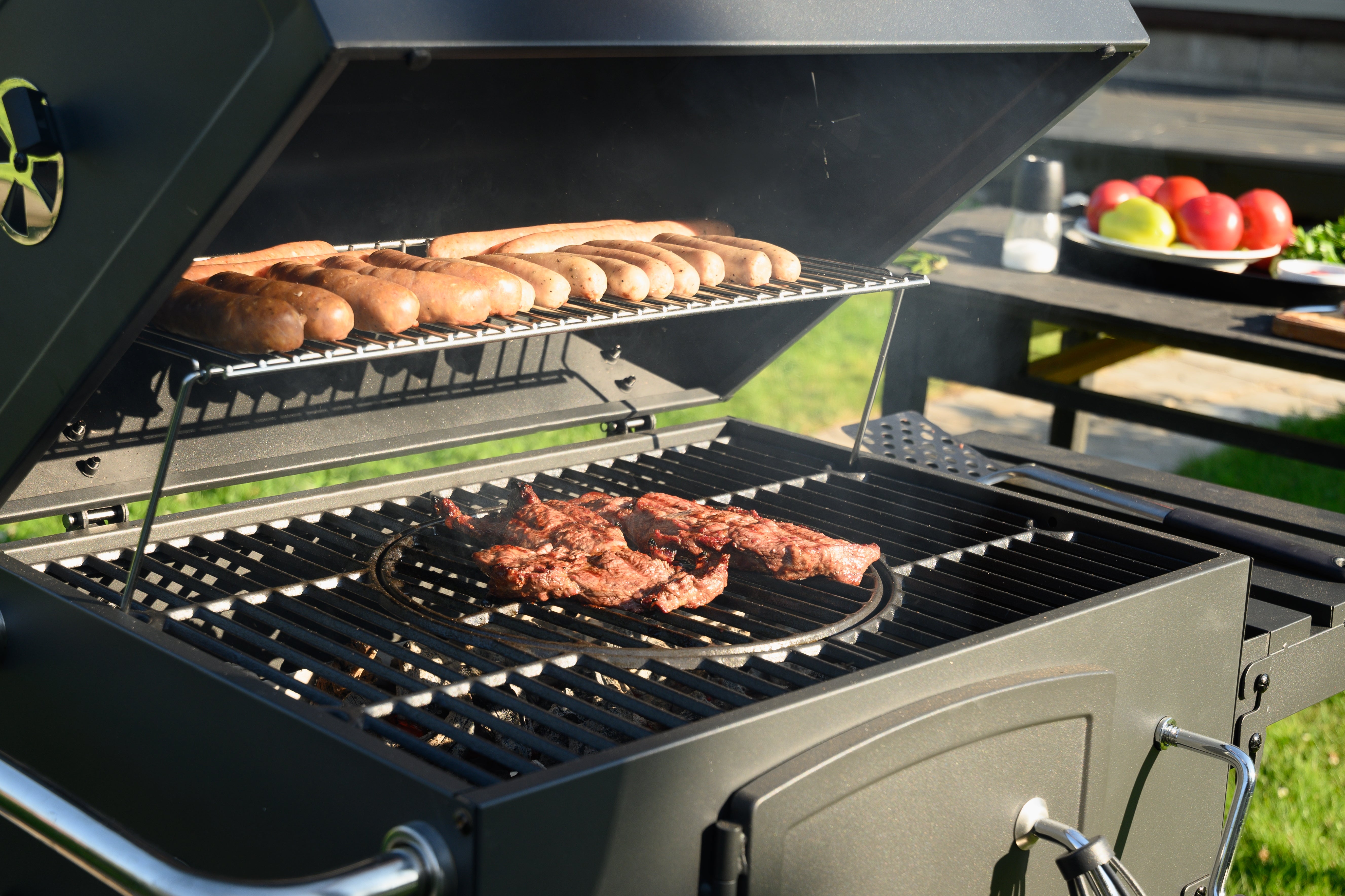 The Best Gas Grill for Outdoor Kitchen Cooking