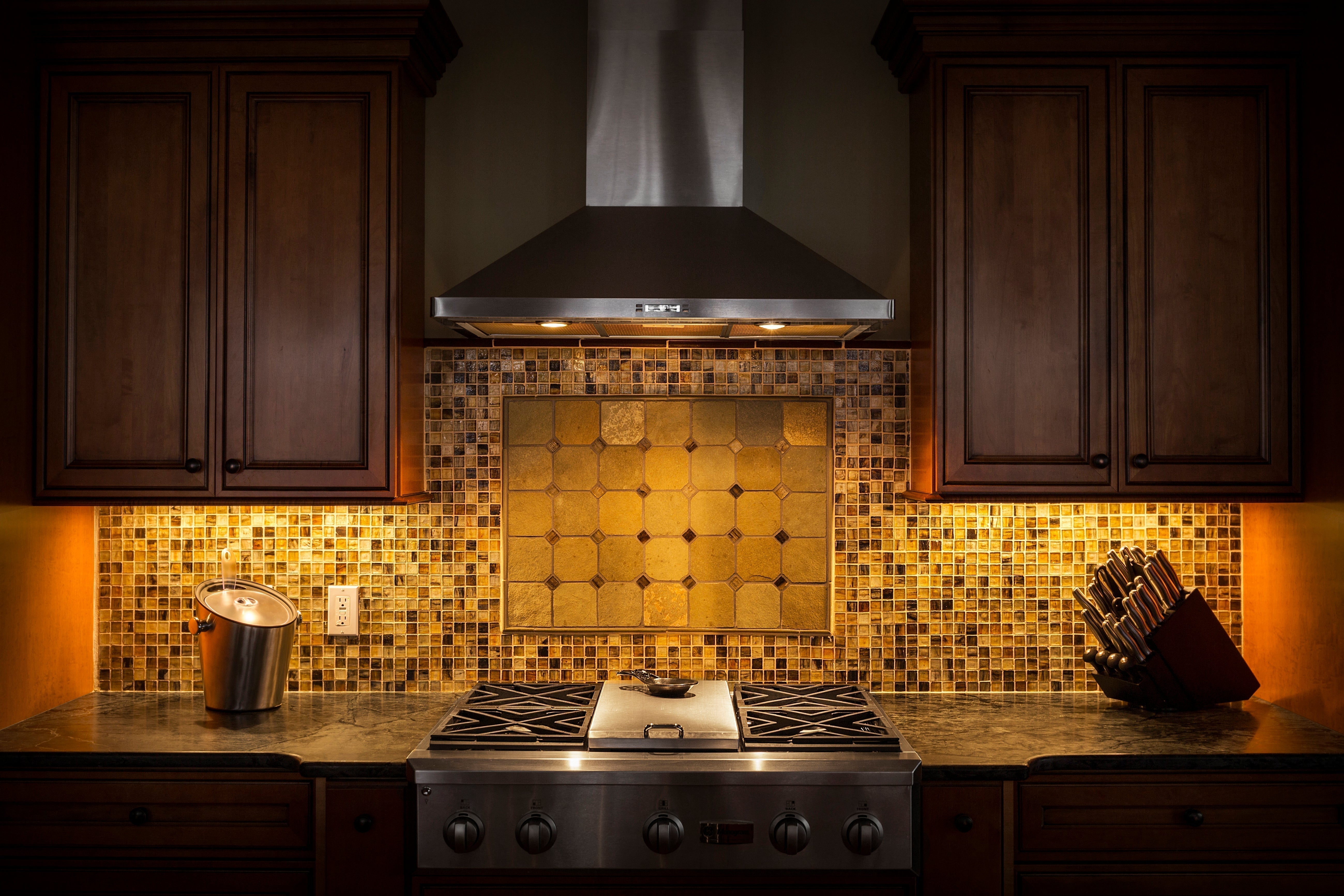 The Beauty of Modern Range Hoods