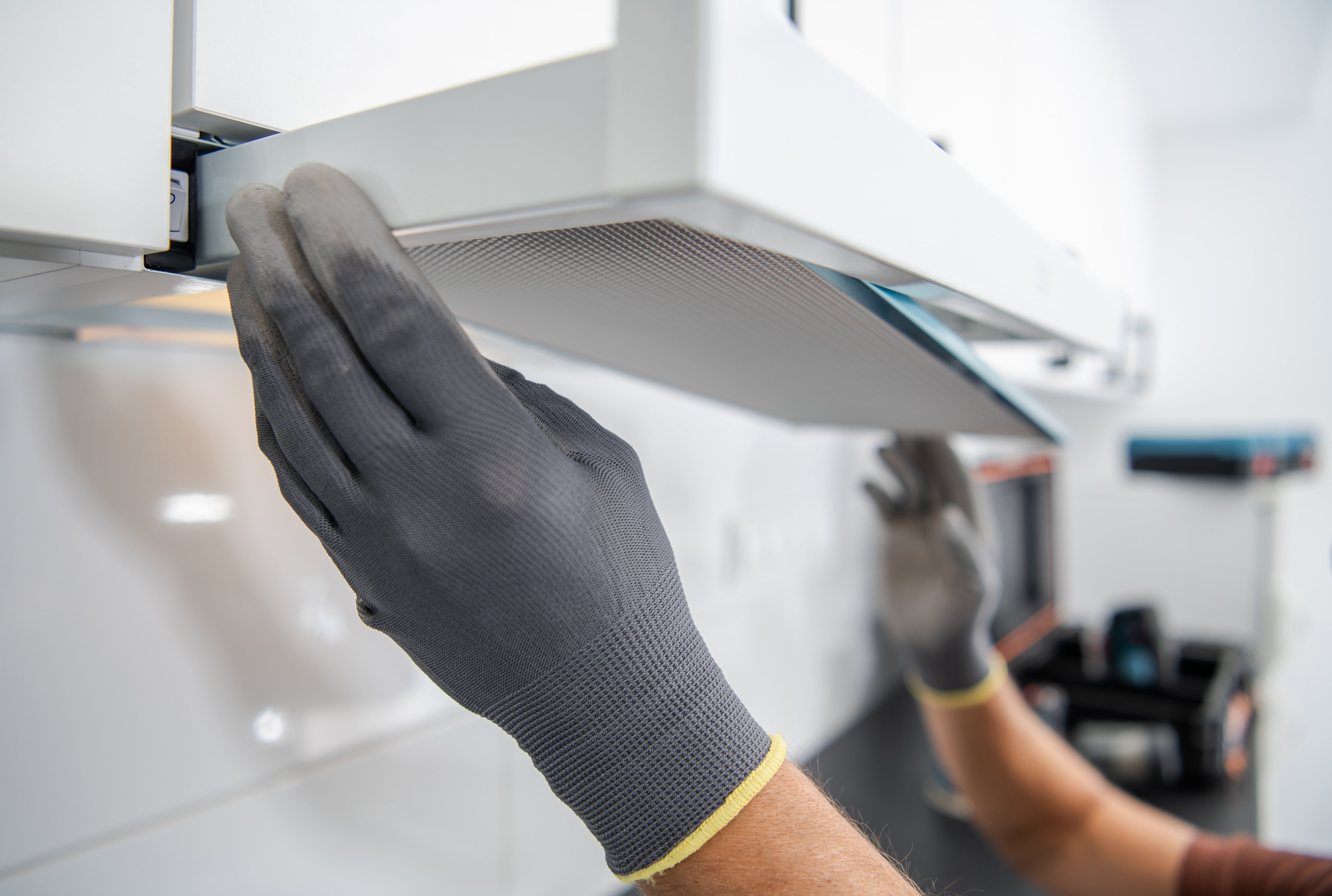 How to Clean a Range Hood Filter